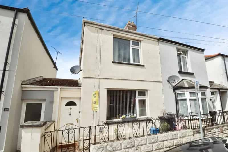3 bedroom terraced house
