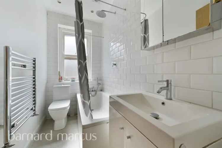 2 Bed 2 Bath Maisonette Wendell Park  Near Schools and Tube