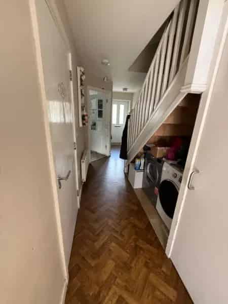 Spacious Three-Bed Townhouse with Garden
