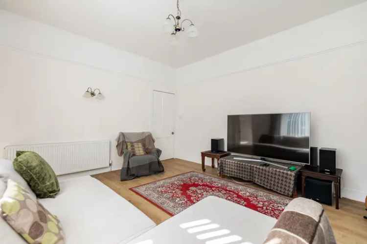 2 Bed Terraced House Great Western Road Aberdeen