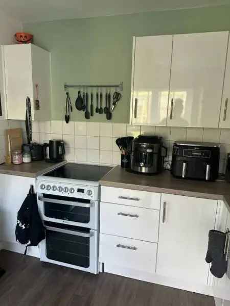 Family Home Close to Amenities and Schools