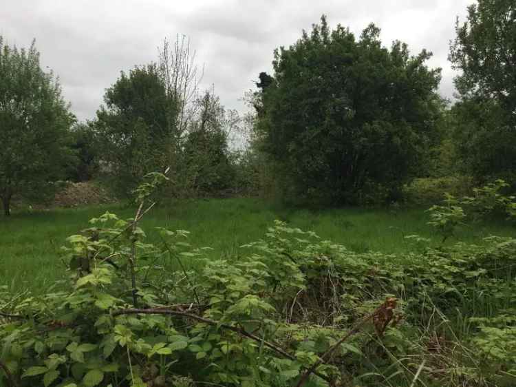 Land For Sale in Derry/Londonderry, Northern Ireland