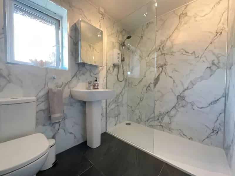 4 Bed House for Sale Guinea Hall Farm