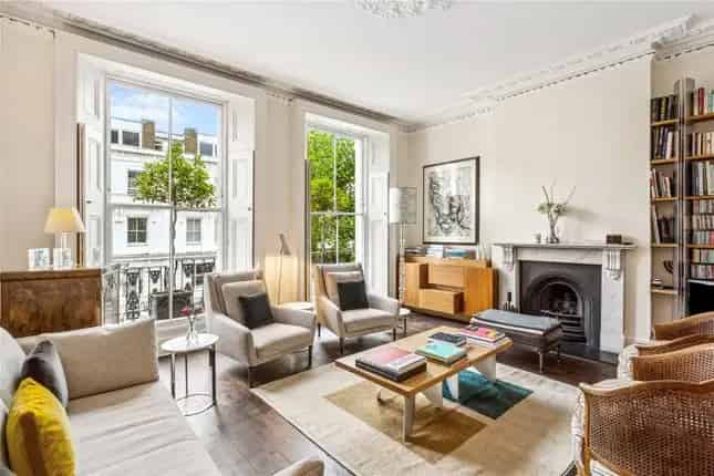 Primrose Hill Triplex Apartment For Sale