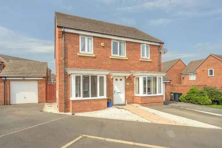 4 Bedroom Detached House For Sale