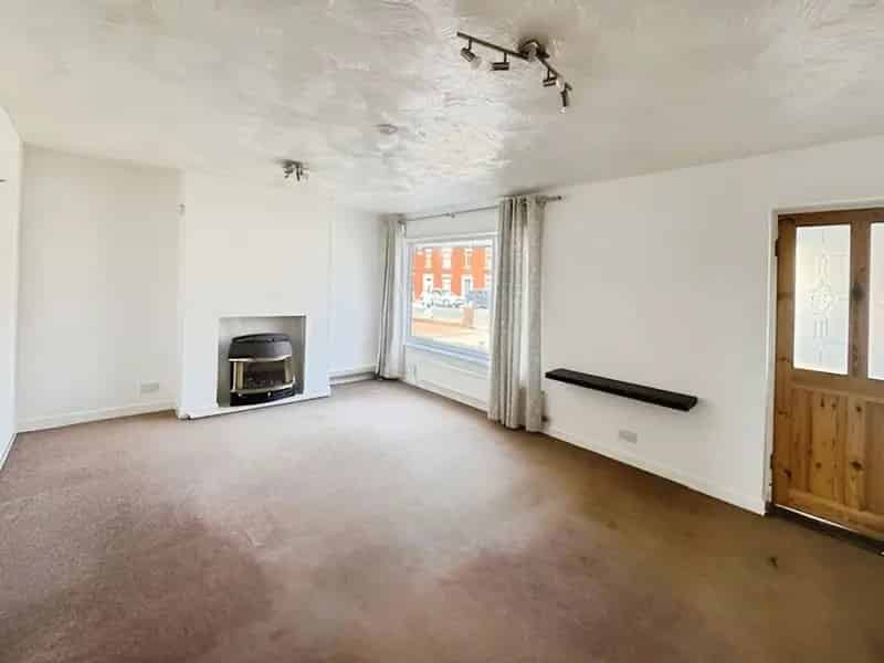 4 bedroom Mid Terrace House to rent, Wesham, Lancashire, PR4