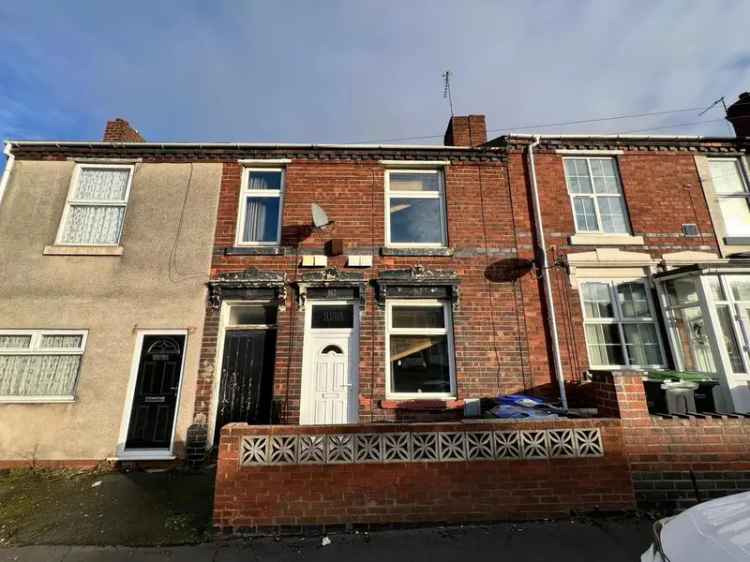 3 bedroom terraced house for sale