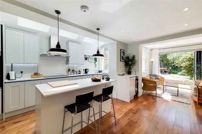 Property to rent in Fentiman Road, Oval SW8