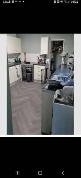 Large Ground Floor Flat Near London Road Station