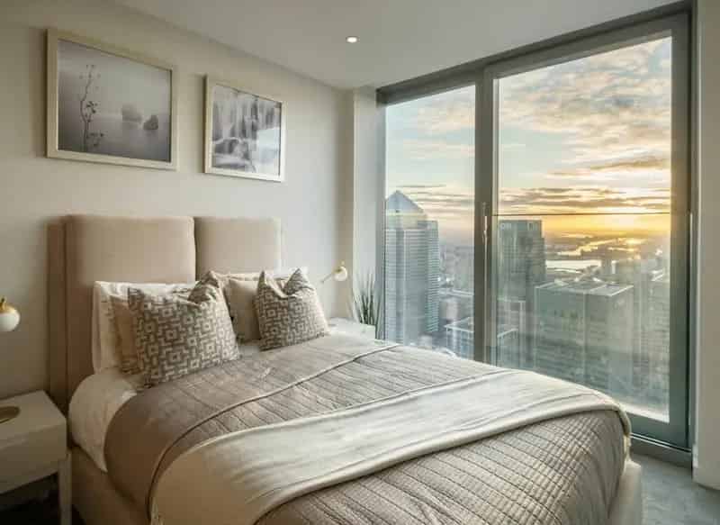 Landmark Pinnacle Luxury Apartment Canary Wharf