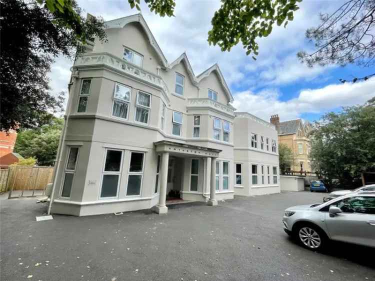2 Bedroom Apartment near Bournemouth Town Centre and Beaches