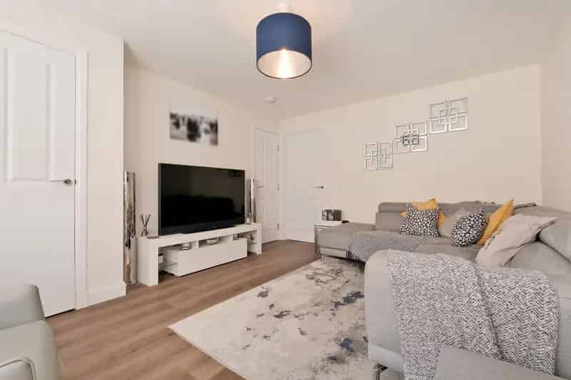 Executive 4-Bedroom Detached House for Sale