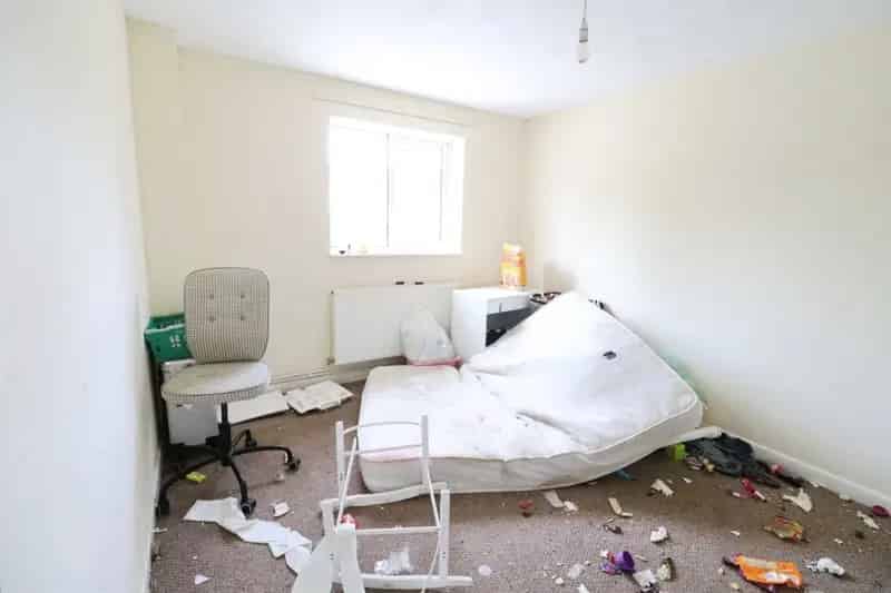 1 Bedroom Flat For Sale No Chain Glyn Coed Road