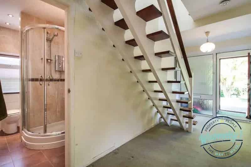 4 Bed Detached House for Sale Earlsdon