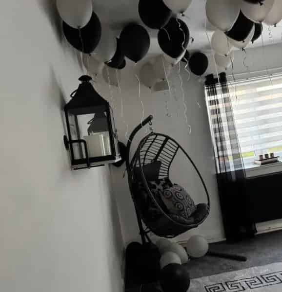 Beautiful 3-Bedroom Flat with Balcony