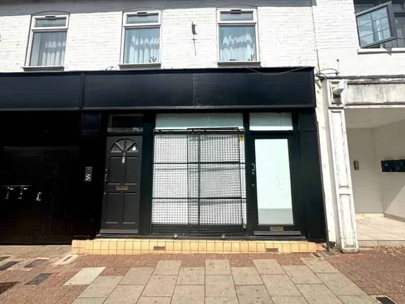 Ground Floor Retail Unit with Basement 579 sq ft Class E Use