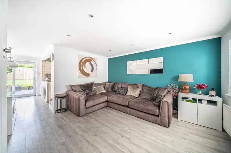 3 Bed Semi-Detached House for Sale