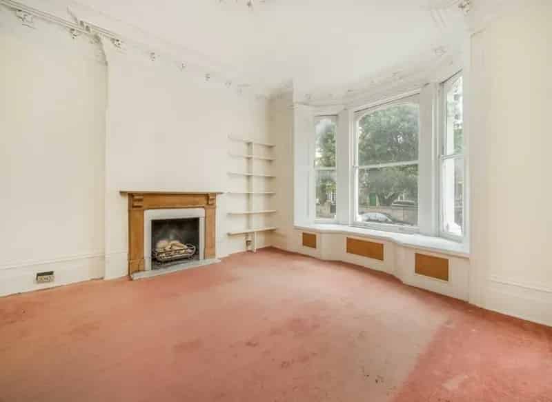 Seven Bedroom House Shepherds Bush  Extension Potential
