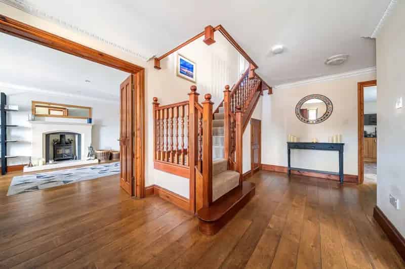5 Bedroom Detached House for Sale in Alveston
