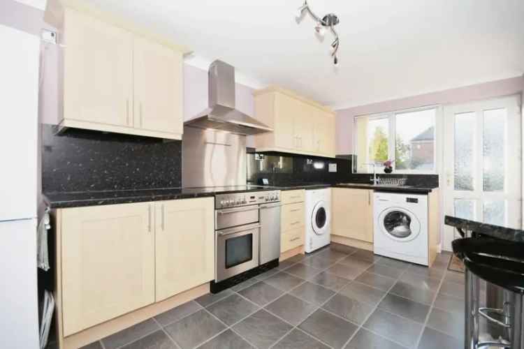 4 Bedroom Detached House For Sale Brimington Common Chesterfield