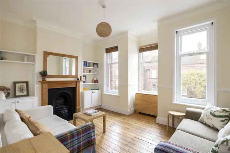 2 bedroom flat/apartment in London