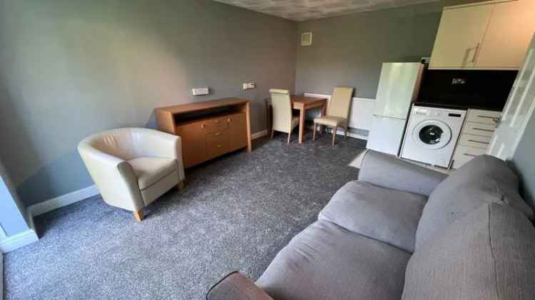 1 bedroom detached bungalow to rent