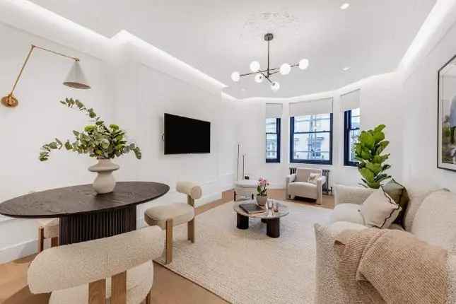 Flat for sale in Nottingham Place, London W1U