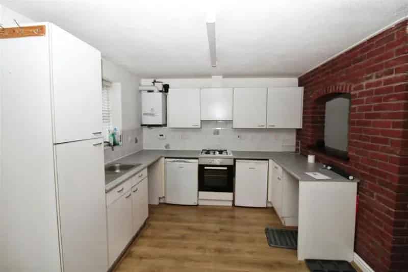 1 Bedroom Terraced House for Sale in Sutton