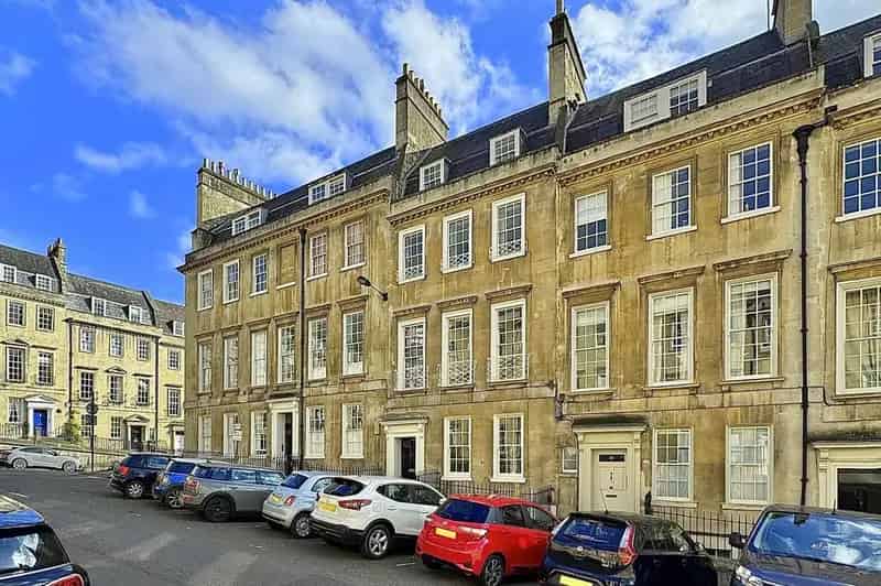 1 Bedroom Flat for Sale in Bath City Centre