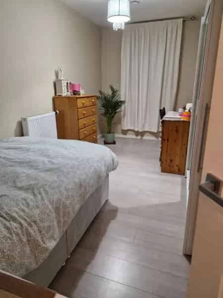 Spacious 3-Bedroom Apartment with Balcony Near Transport