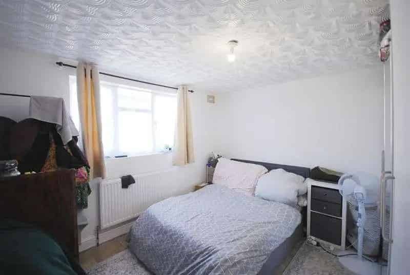 3 Bed Maisonette Near Alperton and Wembley Central Stations