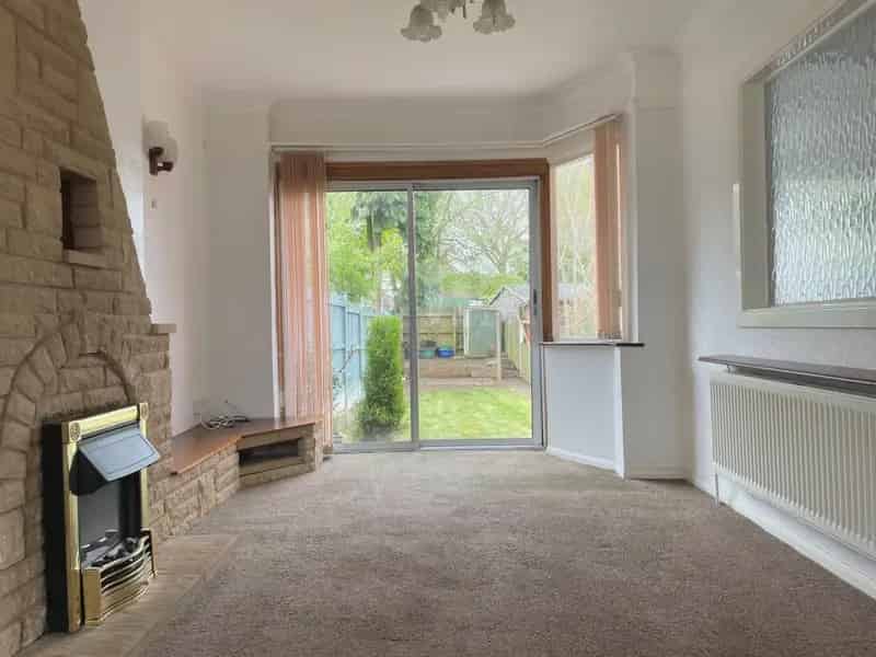 Three Bed Semi Detached House Popular Location