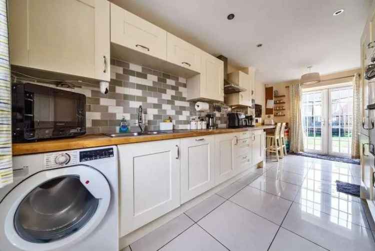 3 Bed Semi-Detached House for Sale in Kingsmere