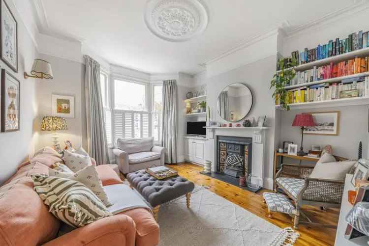 Flat For Sale , London, England
