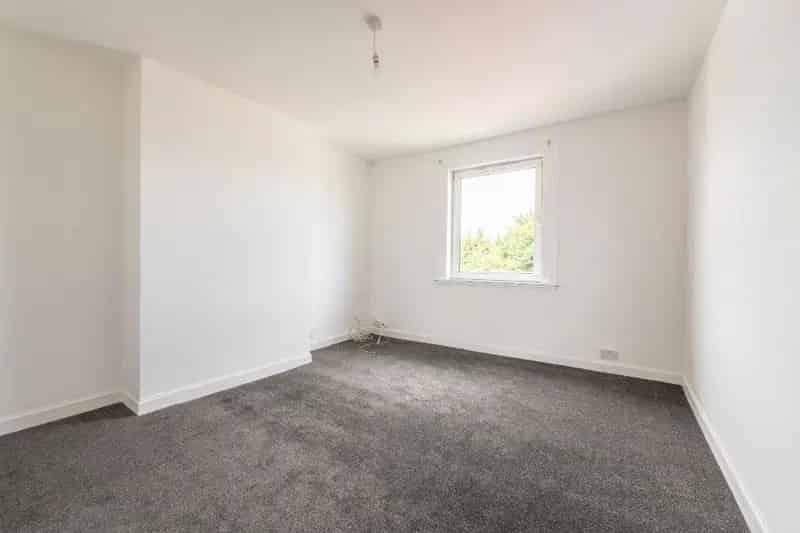 4 Bedroom Flat to Rent