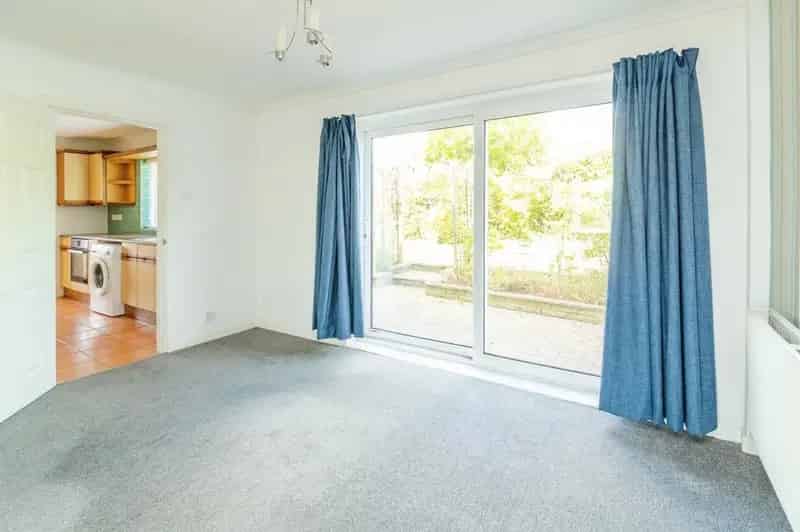 Four Bedroom Detached House Needing Modernisation