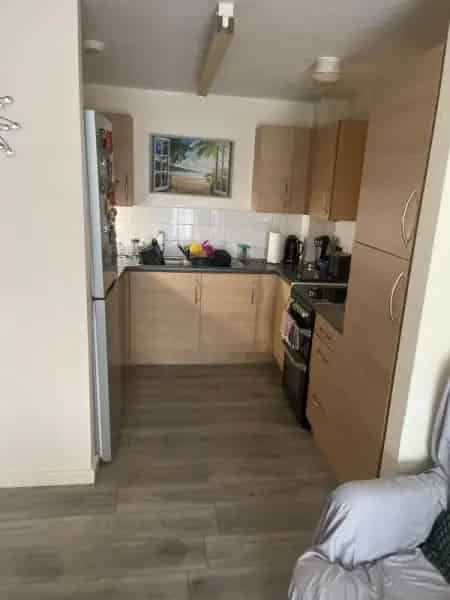 Train Station Apartment with Lift and Walk-in Shower