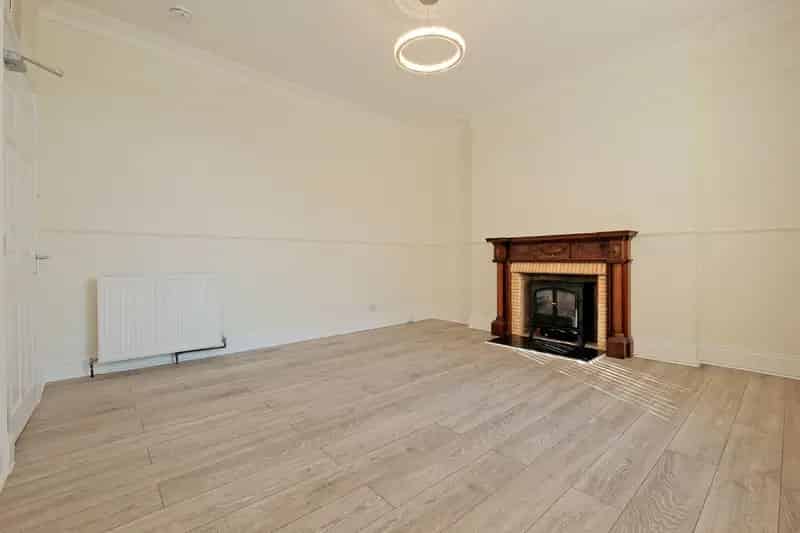 Five Bedroom End Terraced House For Sale