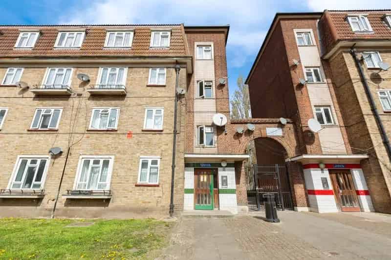 2 Bed Maisonette Near Barking Station - First-Time Buyers & Investors