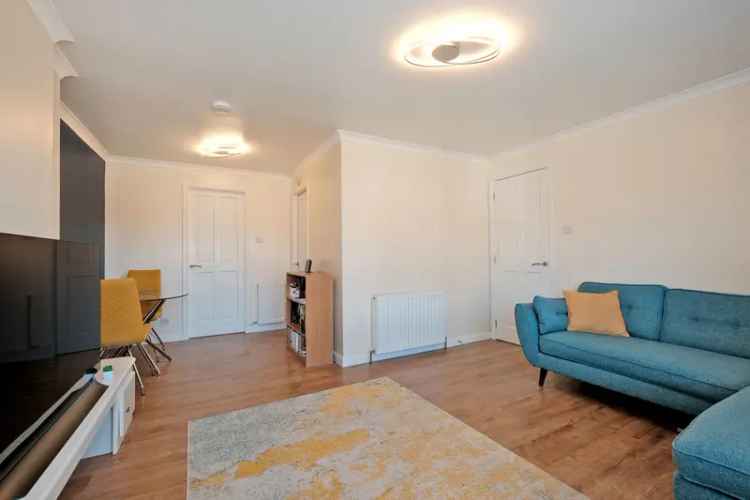 Stunning Refurbished 1st Floor Flat in Danestone Aberdeen