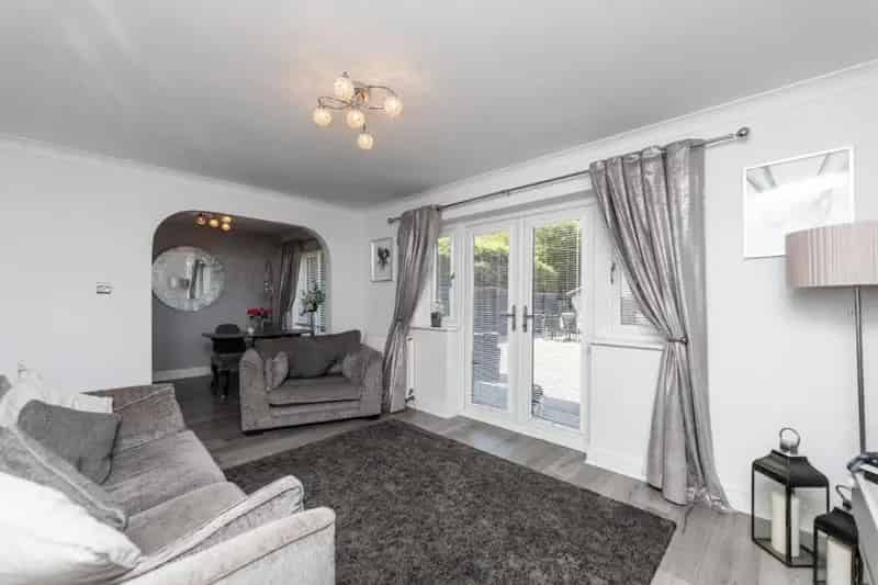 4 Bed Detached House For Sale - Normanton