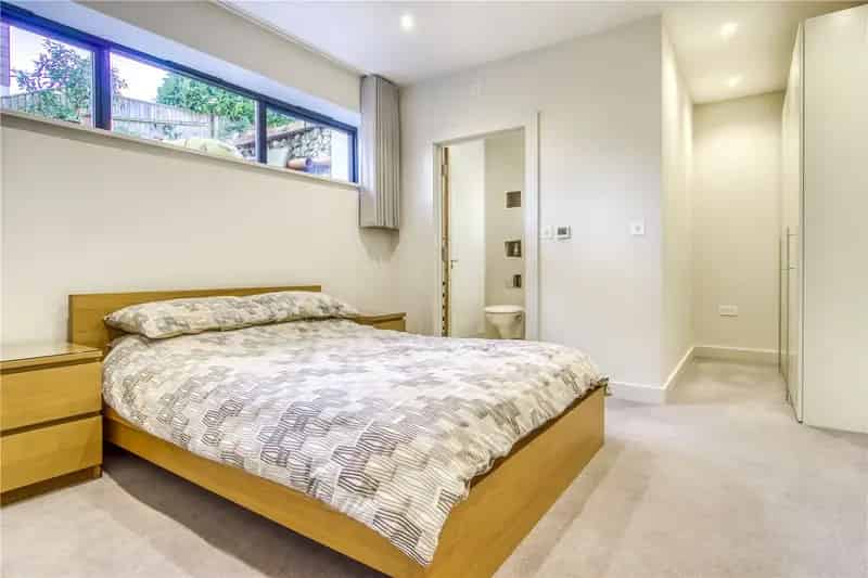 5 Bedroom Detached House Lower Parkstone 3000 sq ft
