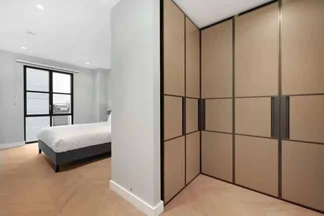 Flat for sale in Cleveland Street W1T
