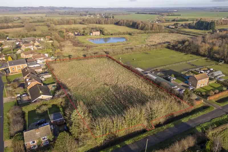 1.59 Acre Development Site Two Large Detached Homes Outline Planning