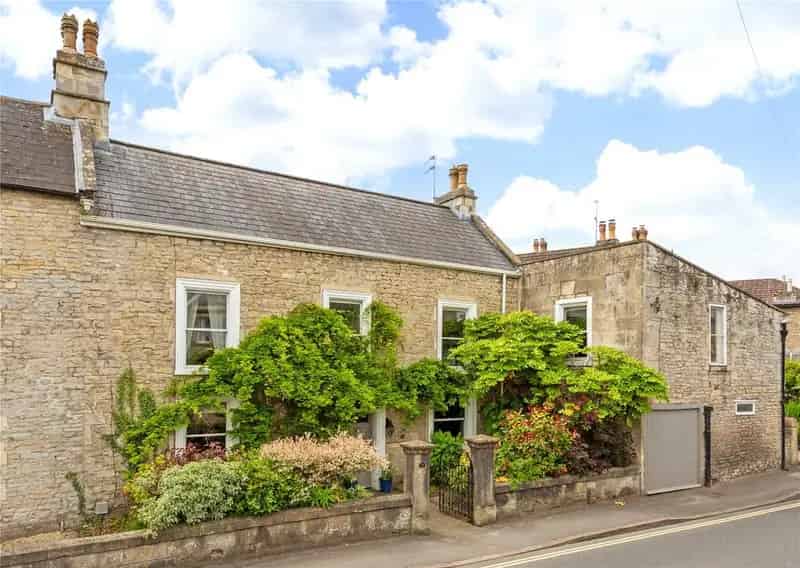 5 Bedroom Semi Detached House For Sale Savills Bath
