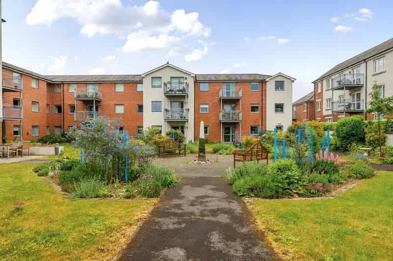 1 Bedroom Maisonette for Sale
