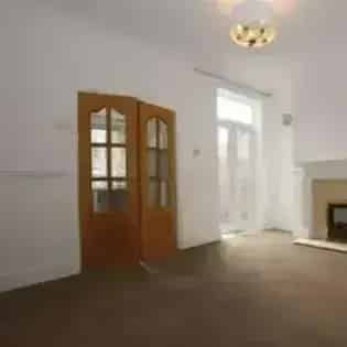 2 Bedroom House in New Moston Manchester