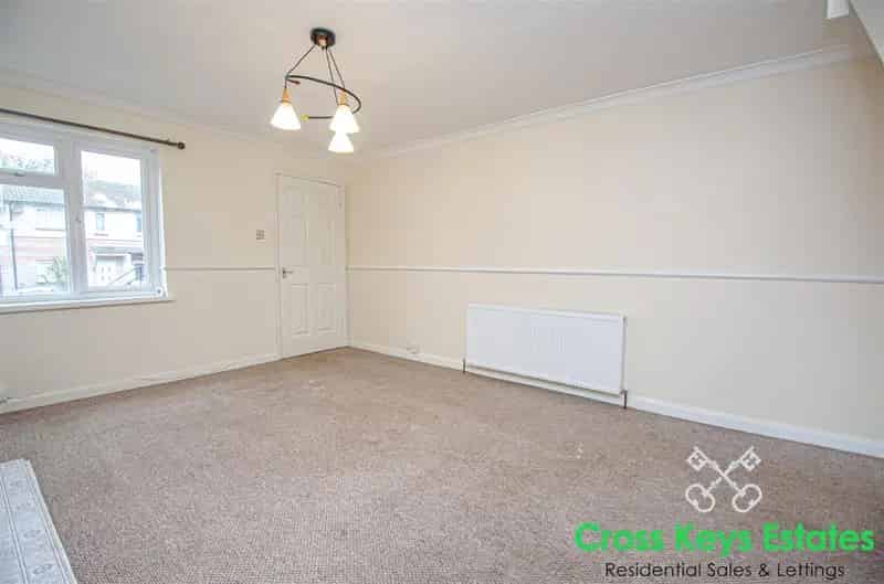 2 Bedroom House to Rent Devonport