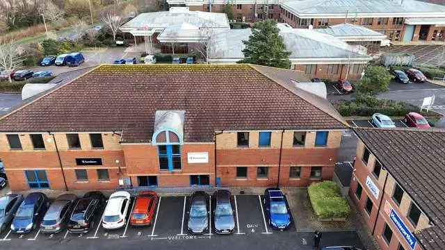 Modern Office Space to Rent in Poole