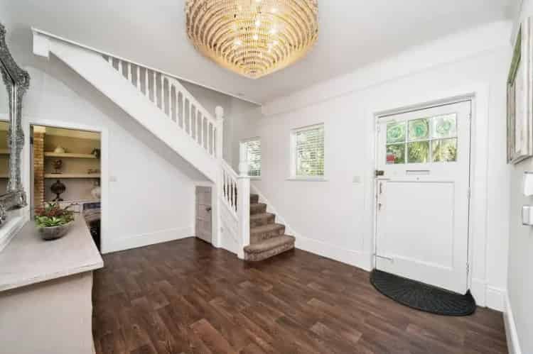 5 Bedroom Semi Detached House Sandfield Park Merseyside